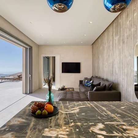 Santorini Sky, Luxury Vila