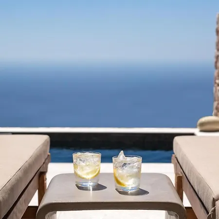 Villa Santorini Sky, Luxury Pyrgos Kallistis